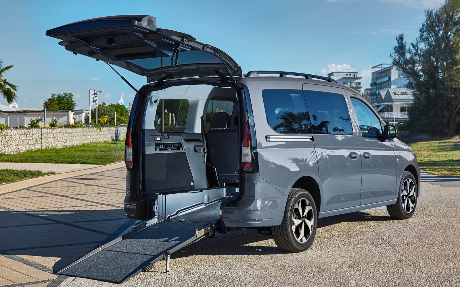 Ford Grand Tourneo Connect